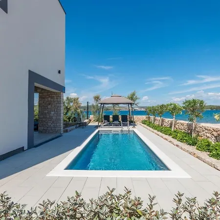 Feriehus Royal House 1 *