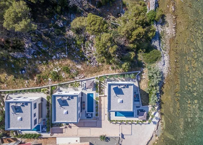 Feriehus Royal House 1 Pašman